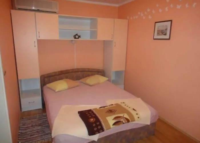 Seafront Pretner - With Balcony And Sea View 公寓 奥瑞比克